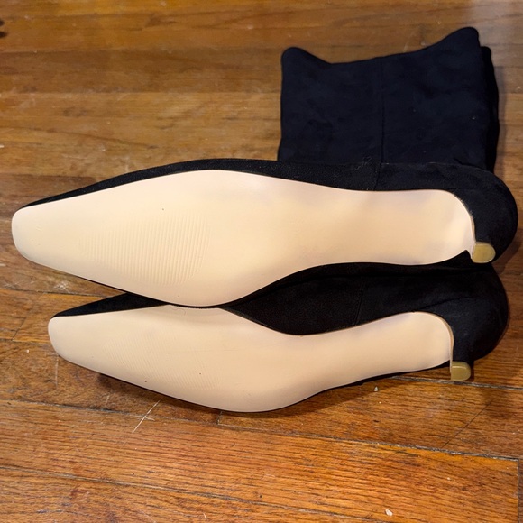 Women’s Faux Suede Elegant Black Knee-High Women's Boots size 10.5 - Picture 3 of 5